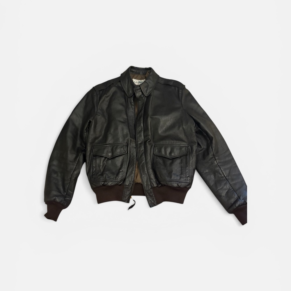 Men's Vintage LL Bean Black Leather Bomber Jacket - Classic Flight Style